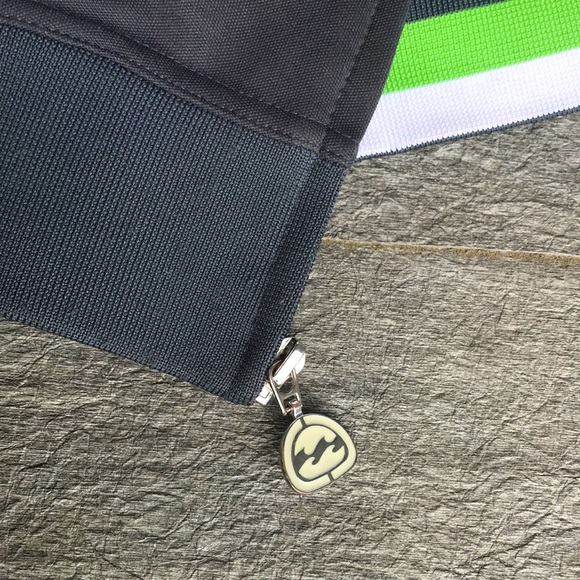 Billabong Nylon Jacket - Picture 5 of 5